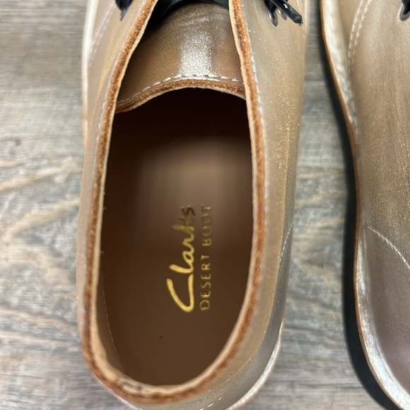 NEW Clarks Desert Boot 2 -Silver Leather Size 9 - Picture 5 of 11